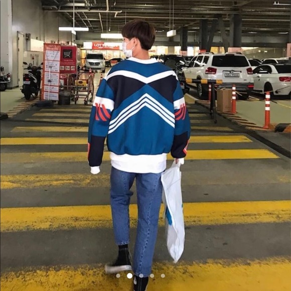 "FRSKT" SWEATSHIRT S - Picture 2 of 4